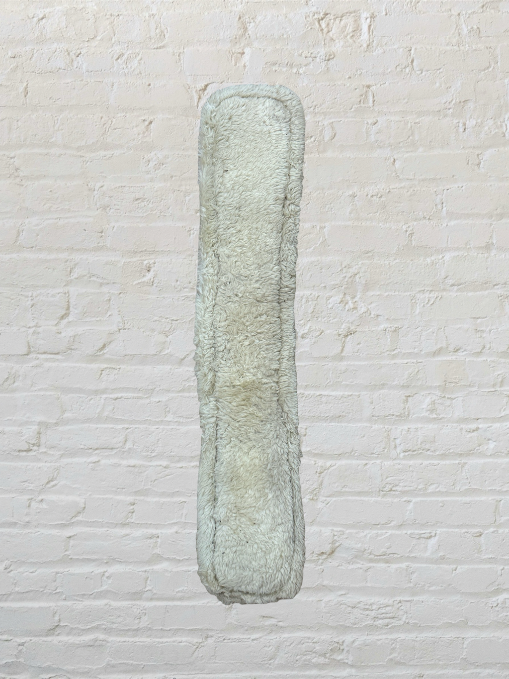 Dressage Girth with Removable Sheepskin - 24"